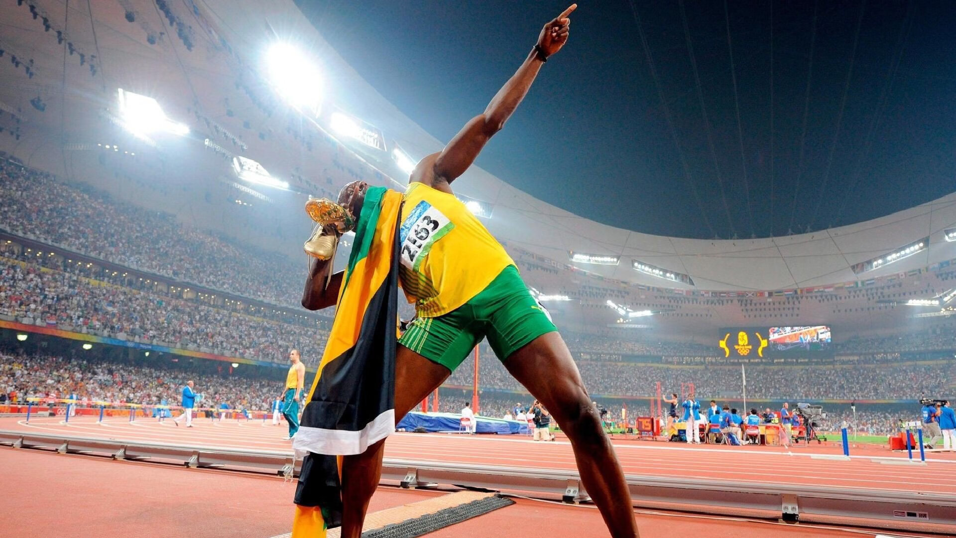 开云体育-“奋斗青春”青少年篮球公益榜样故事在全国传播，青少年篮球宣传口号